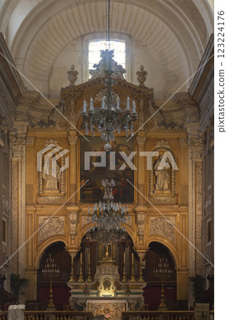 Notre-Dame des Tables basilica in Montpellier 123224176