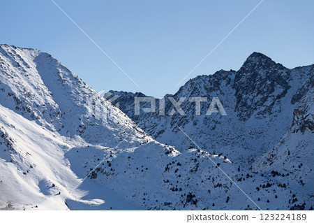 Snow-capped mountains in Porta 123224189