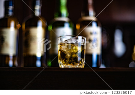Whiskey, Whiskey Image, Bar, Japanese Whiskey, Single Malt, Japan, Sake, Distilled Spirits Whiskey, Whiskey Image, Bar, Japanese Whiskey, Single Malt, Japan, Sake, Distilled Spirits 123226017