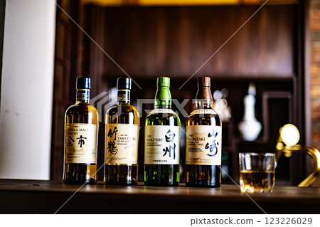 Whiskey, Whiskey Image, Bar, Japanese Whiskey, Single Malt, Japan, Sake, Distilled Spirits Whiskey, Whiskey Image, Bar, Japanese Whiskey, Single Malt, Japan, Sake, Distilled Spirits 123226029