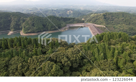 Kumamoto dam aerial view 123226044