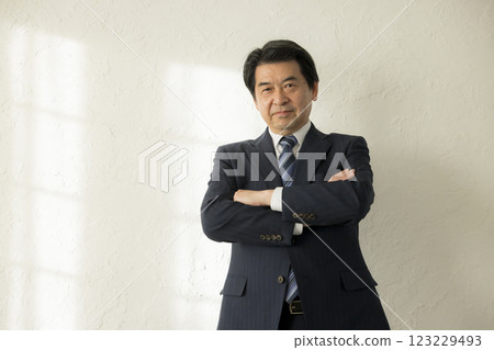 思考中年男子 思考中年男子 123229493