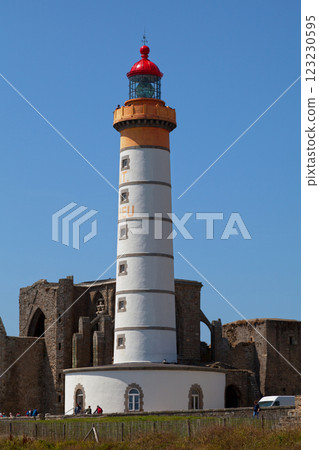 The lighthouse of the pointe Saint-Mathieu in Plougonvelin The lighthouse of the pointe Saint-Mathieu in Plougonvelin 123230595