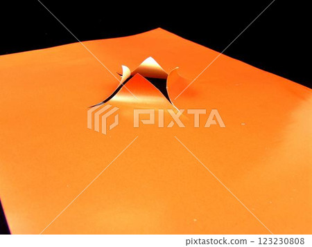 Prange paper sheet with a hole in the center 123230808