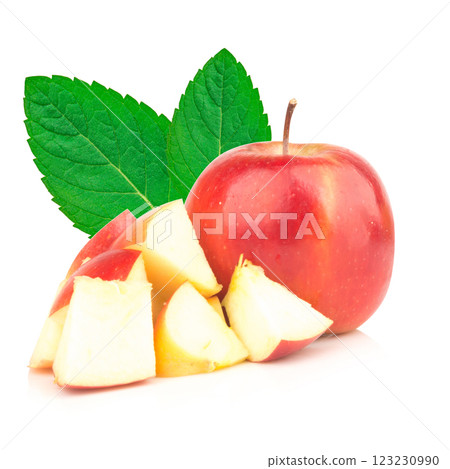 apple isolated on white background 123230990