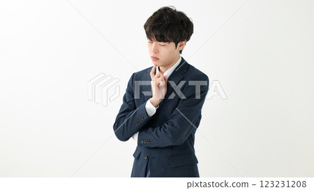 A worried man 123231208