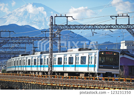 小田急小田原線、新松田澀澤、小田急3000系列、3256列車 小田急小田原線、新松田澀澤、小田急3000系列、3256列車 123231350