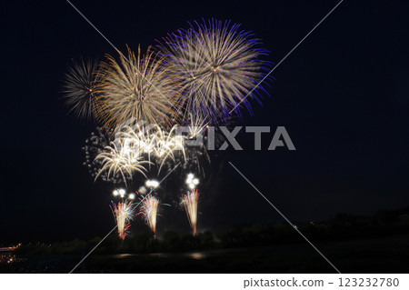 Yamagata Oishida Festival Mogami River Fireworks Festival Creative Fireworks Starmine 123232780