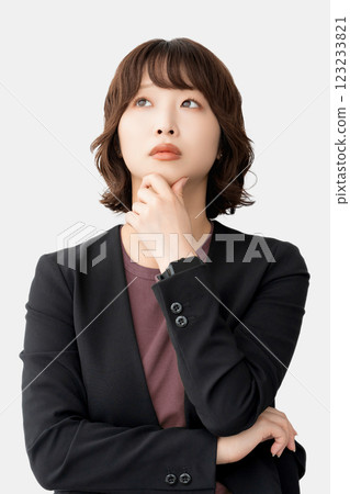 善於思考的女性/女商人 善於思考的女性/女商人 123233821