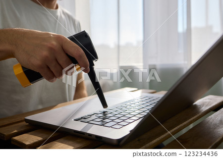 Explore the Innovative Cleaning Technology designed specifically for Laptops and more 123234436