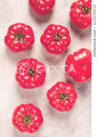 pink tomatoes scattered on the table, top view, close-up, no people, pink tomatoes scattered on the table, top view, close-up, no people, 123234513