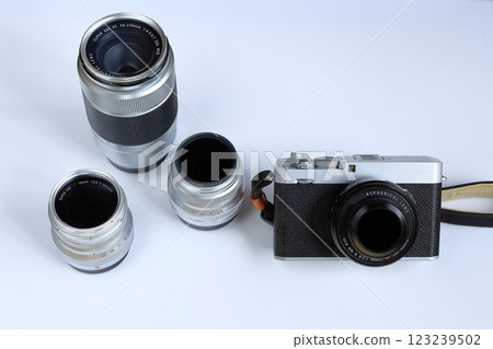 Compact digital camera 123239502