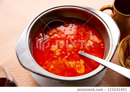 Food callos with chickpeas, pepper and beef tripe, served in bowl Food callos with chickpeas, pepper and beef tripe, served in bowl 123242401