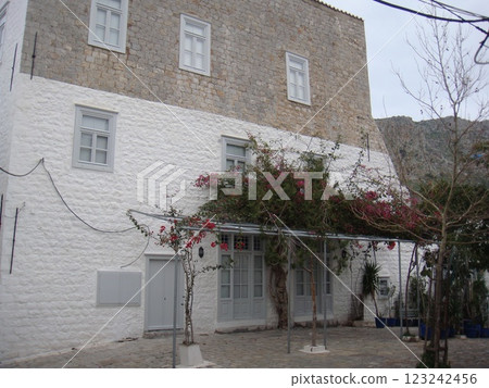 Cobblestone alleys of the white city of southern Europe 123242456
