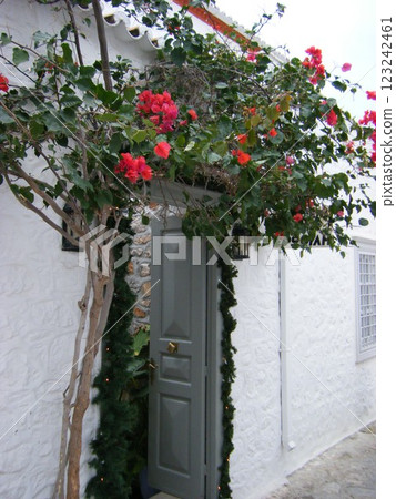 Cobblestone alleys of the white city of southern Europe Cobblestone alleys of the white city of southern Europe 123242461