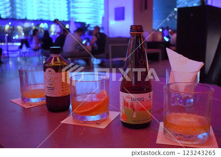 Bar Drinks Bar Drinks 123243265