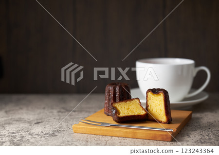 Canelé de Bordeaux 西式甜點圖片 123243364
