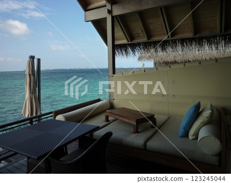Terrace with sea view 123245044