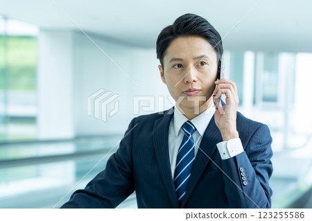 Businessman         123255586