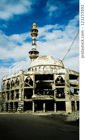 War claw marks War claw marks 123255892