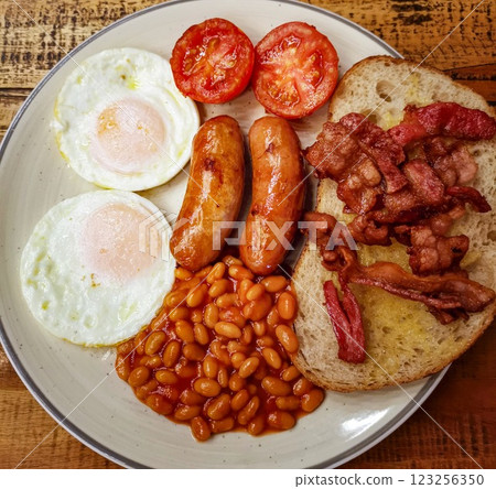English breakfast 123256350