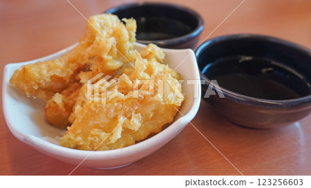 日本傳送帶壽司菜單(南瓜天婦羅) 日本傳送帶壽司菜單(南瓜天婦羅) 123256603