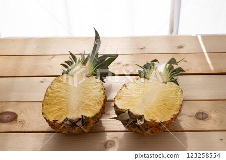 切菠蘿 切菠蘿 123258554