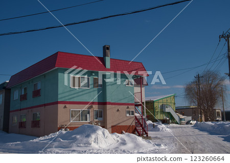 Old house and snow Old house and snow 123260664