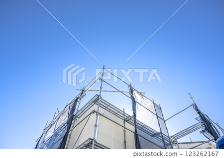 Exterior wall repair work for detached houses, exterior wall, exterior insulation renovation Exterior wall repair work for detached houses, exterior wall, exterior insulation renovation 123262167