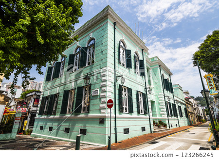 Building view of the Taipa and Coloane History Museum, a traditional Europe Style house at Taipa Village in Macau, China. 123266245