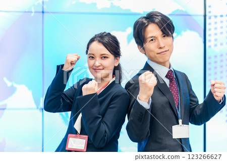 Business person working in the office 123266627