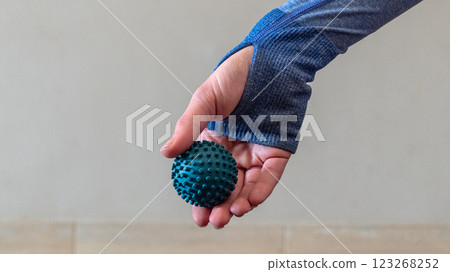 foot, roller, massage 123268252