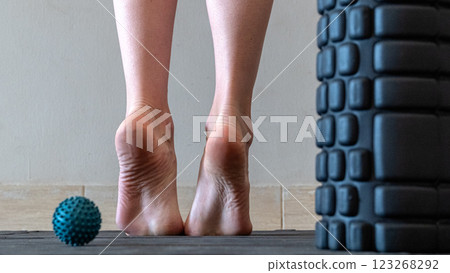 foot, roller, massage 123268292
