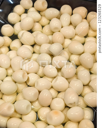 Freshly harvested quail eggs ready for culinary adventures in the kitchen 123268529