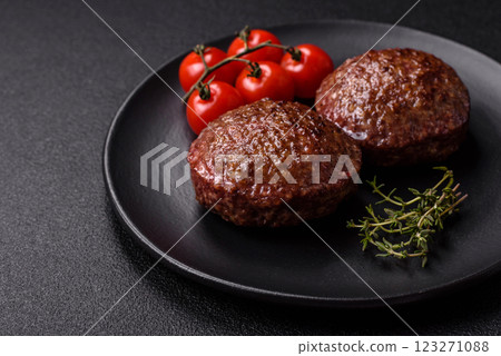 Beef burger patties with salt, spices and herbs 123271088