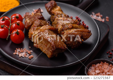 Delicious grilled chicken, turkey or pork skewers with salt, spices and herbs 123271567