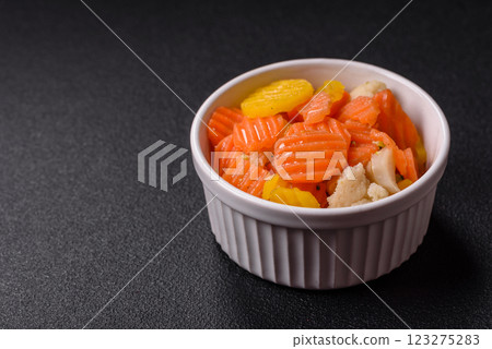 Delicious fresh vegetables steamed carrots, broccoli, cauliflower 123275283