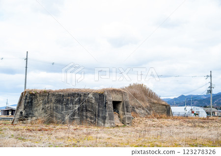 柳本機場北側防空洞遺址一覽 123278326