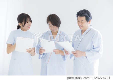 Nurse, counseling, medical checkup Nurse, counseling, medical checkup 123278701