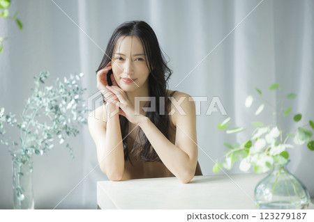 Young woman, beauty image Young woman, beauty image 123279187