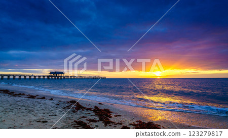 Gulf coast sunset 123279817