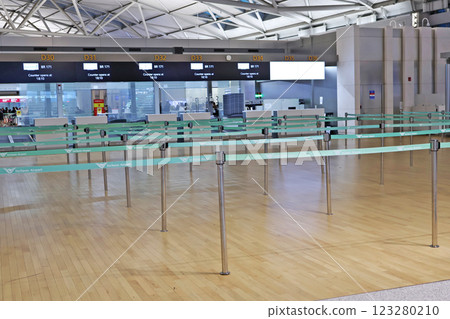 Baggage claim desk at the airport 123280210
