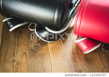 school bag  123281727