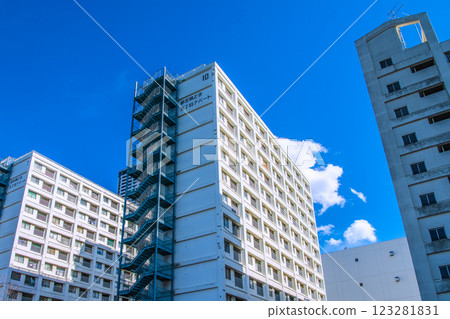 Tokyo cityscape in Japan - View of Toei Kachidoki 5-chome Apartments and other buildings Tokyo cityscape in Japan - View of Toei Kachidoki 5-chome Apartments and other buildings 123281831