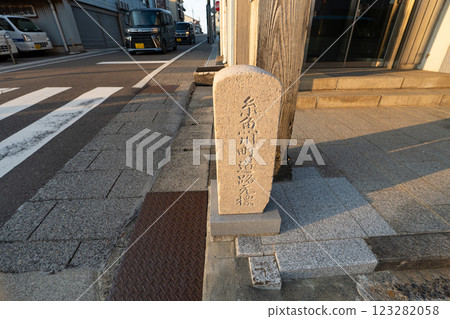 歷史悠久的古道「鹽路」及其周邊地區 123282058