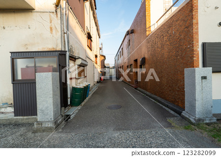 歷史悠久的古道「鹽路」及其周邊地區 123282099