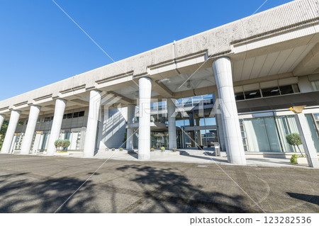 Miyazaki Prefectural Library in clear weather in Miyazaki City, Miyazaki Prefecture 123282536