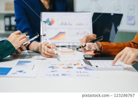 Business team meeting present.professional investor working with  Finance managers task. 123286767