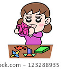 女孩玩摺紙 123288935