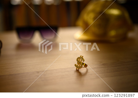 Dollar Ring 123291897